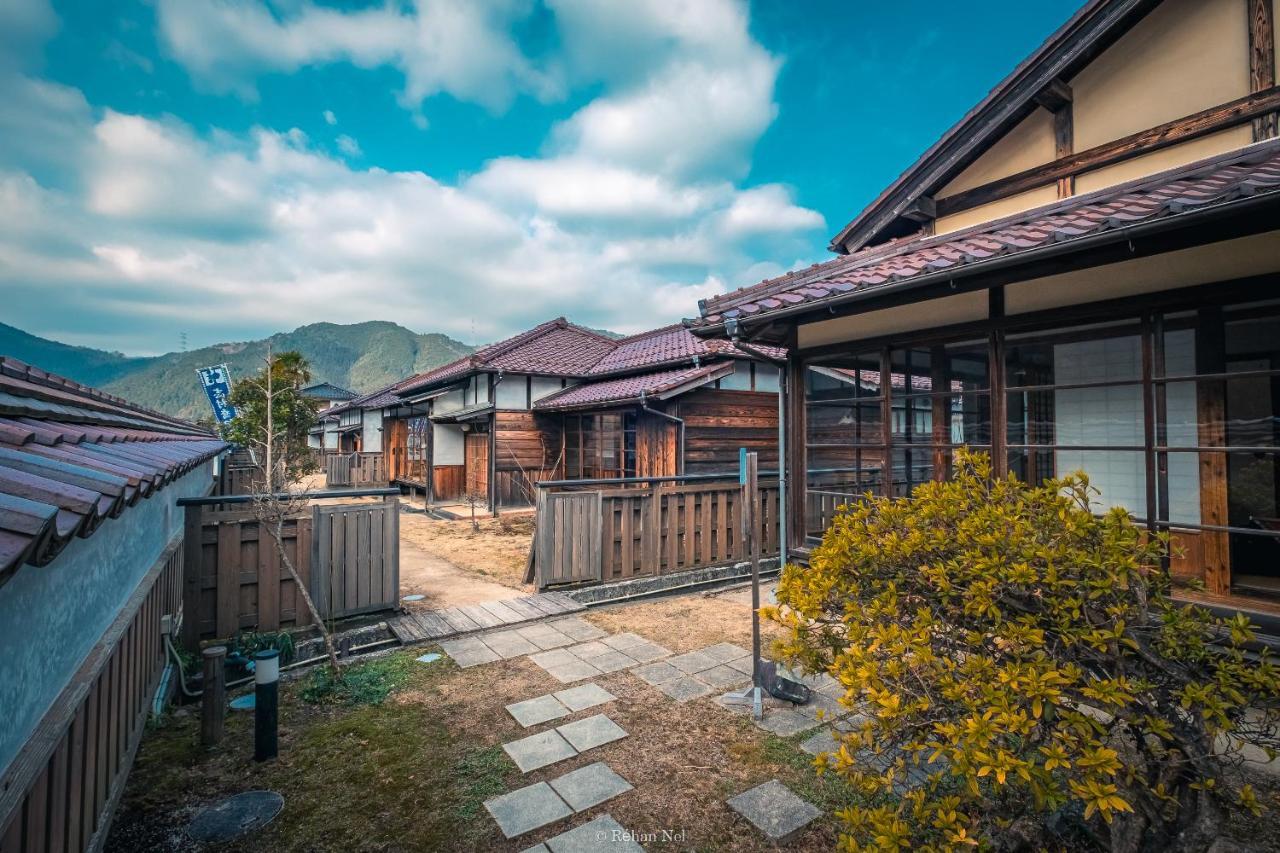 Japan'S Oldest Remaining Company Housing Villa Asago Exteriör bild