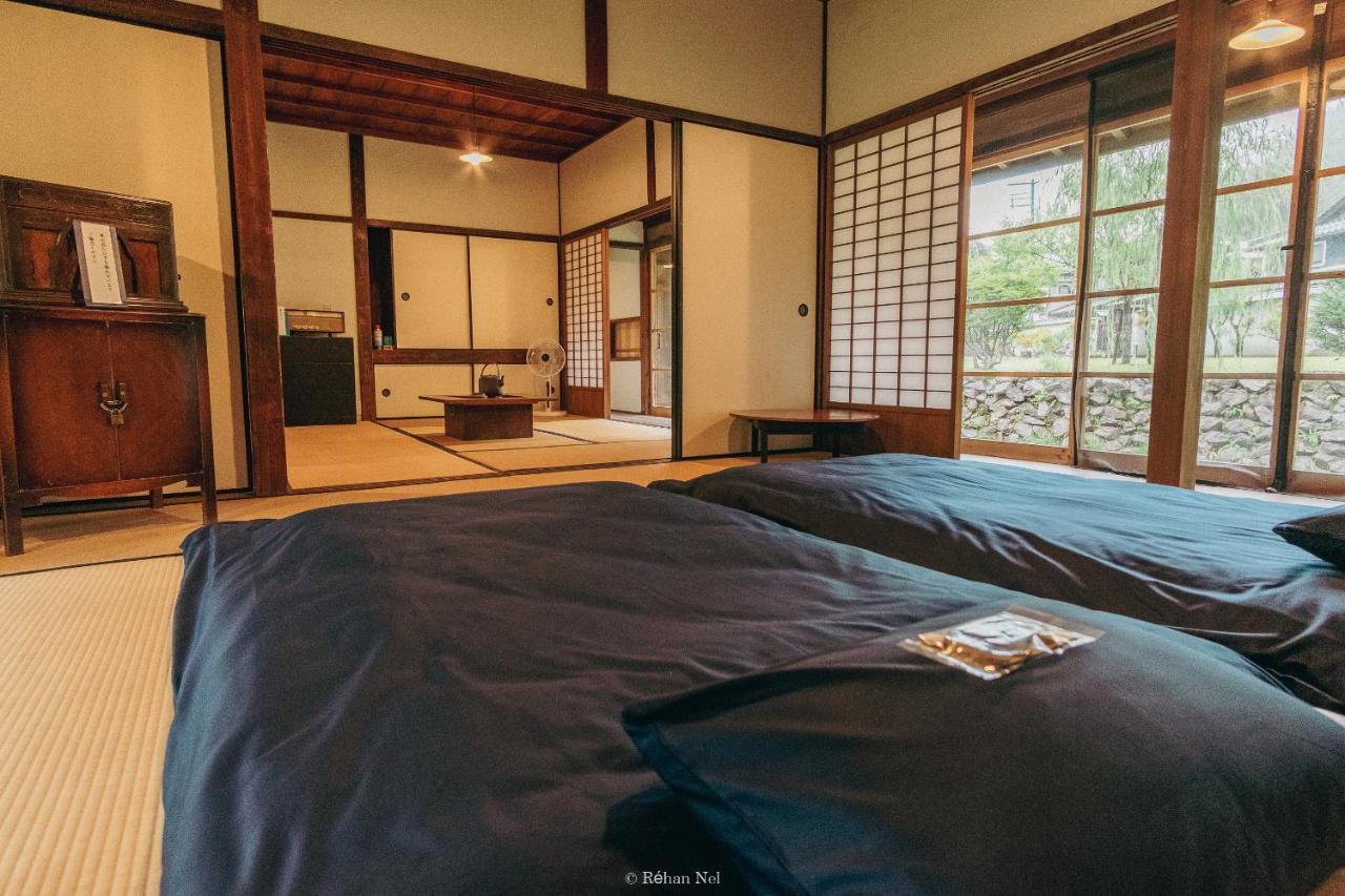Japan'S Oldest Remaining Company Housing Villa Asago Exteriör bild