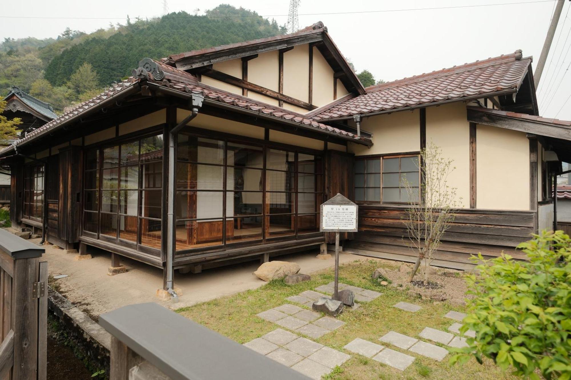 Japan'S Oldest Remaining Company Housing Villa Asago Exteriör bild