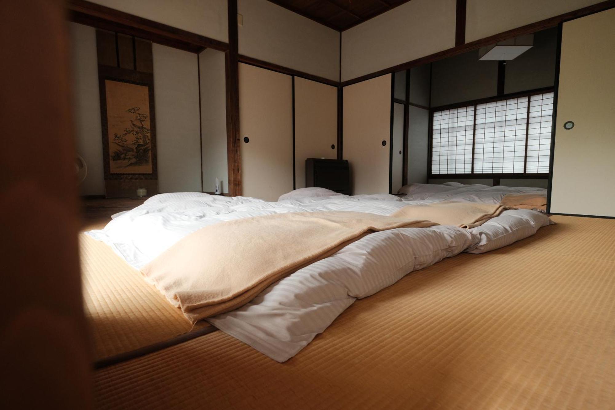 Japan'S Oldest Remaining Company Housing Villa Asago Exteriör bild