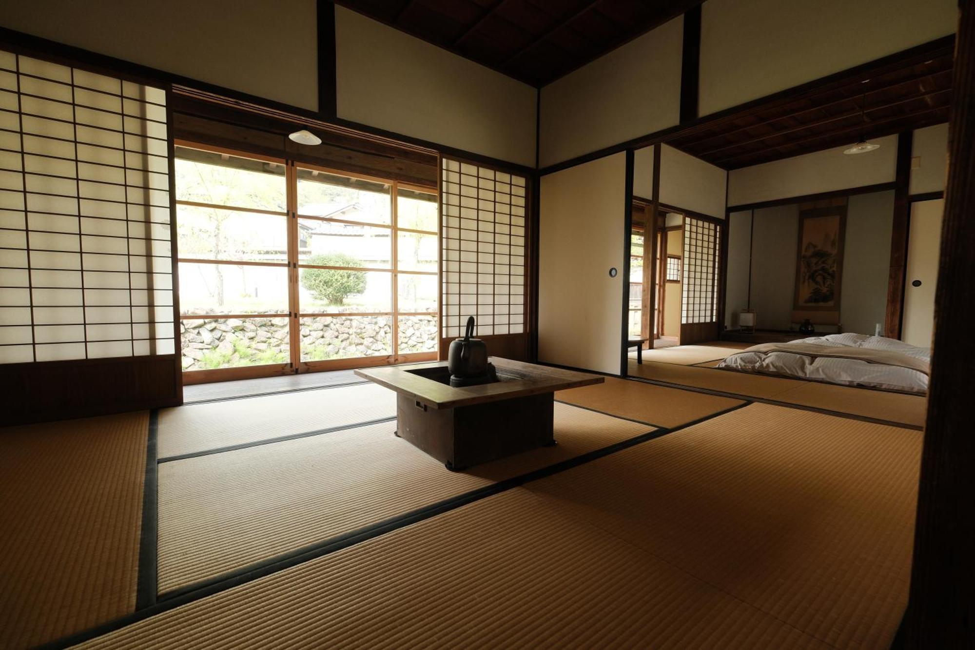 Japan'S Oldest Remaining Company Housing Villa Asago Exteriör bild